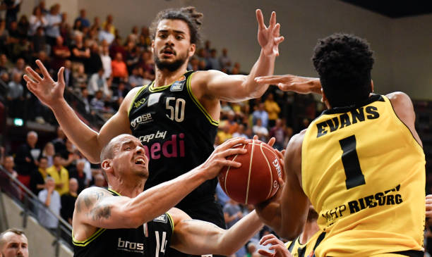 现役国家队 现役国家队