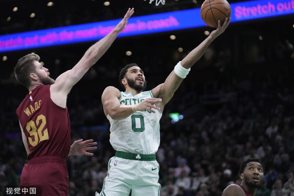 队继续保持 队继续保持