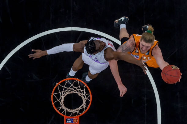 的多名外援 的多名外援